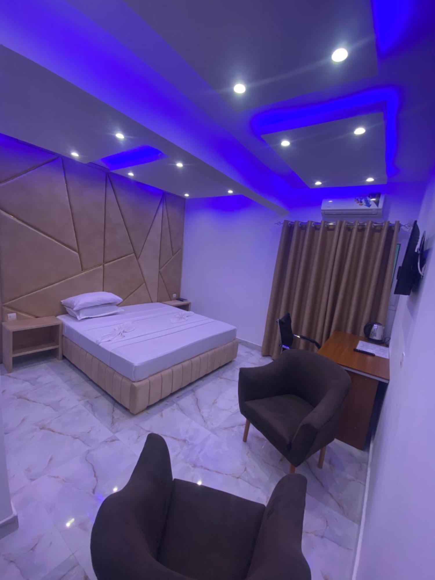 Hotel Victoria Brazzaville Ngoại thất bức ảnh